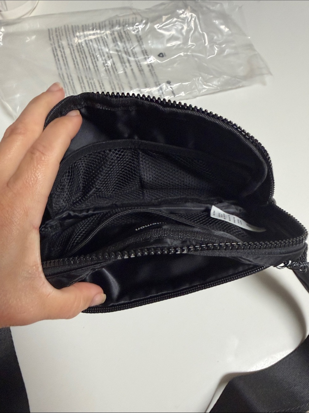 Lululemon Black Zip belt bag - Picture 11 of 14
